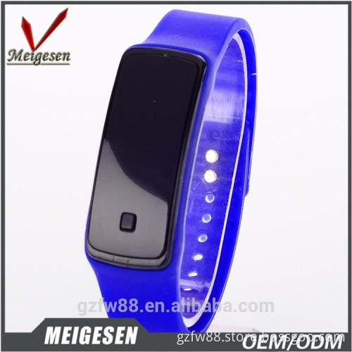 Manufacturer Customized LOGO LED Digital Rubber Bracelet Watch